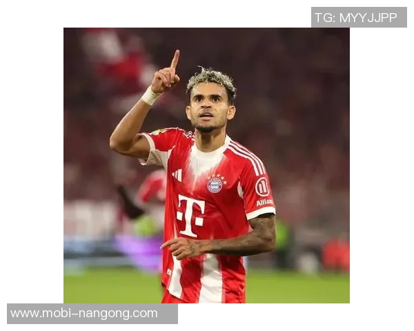 奥利塞与迪亚斯上半季联手造40球创德甲边锋组合新纪录超越罗贝里